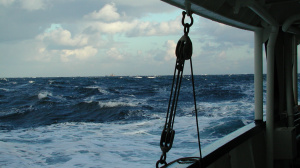 Despite the rough sea, the maintenance cruise continues (December 2000)